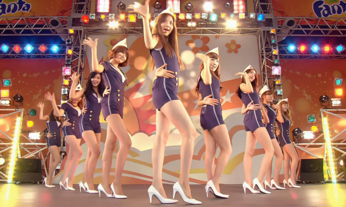 [Full] Girls' Generation - Genie + Gee [101106 Fuji Next TV (Odaiba Mezamashi Live)] cover