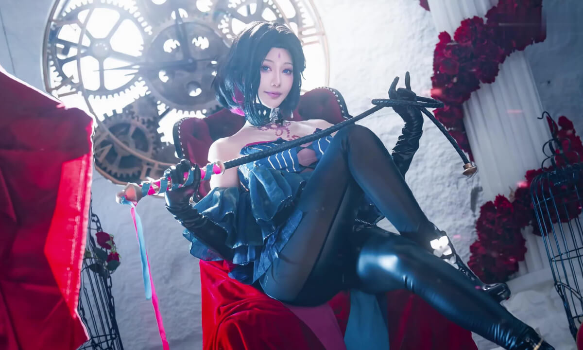 Amazing Cos.77 cover