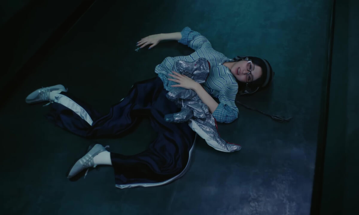 'CRAZY' OFFICIAL MV cover