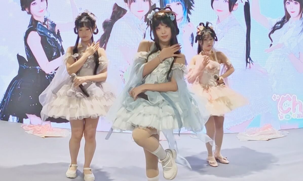 Miracle Girls Group - Singing & Dancing Performance 红昭愿 cover