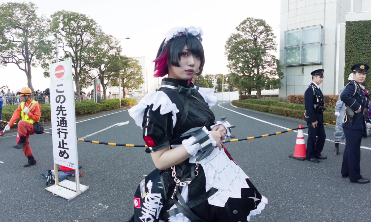 Ellen Joe Zenless Zone Zerocosplay slide show at comiket 2025 winter cover