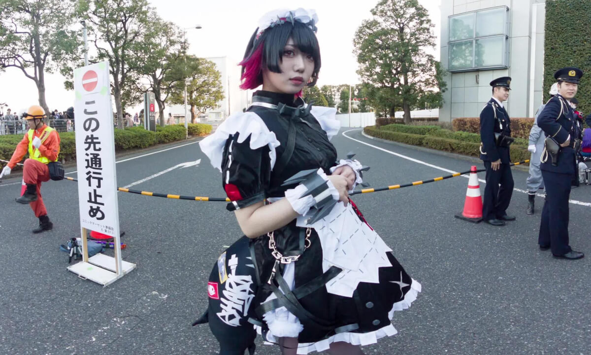 ZZZ Ellen Joe cosplay slide show at comiket 2025 winter cover