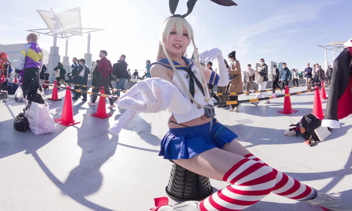 KanColle Shimakaze cosplay slide show at comiket 2025 winter cover