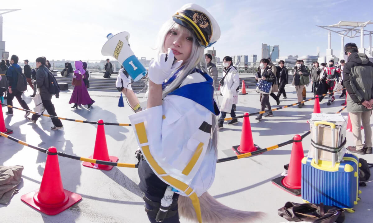 Shioriha Ruri Nijisanji cosplay slide show at comiket 2025 winter cover