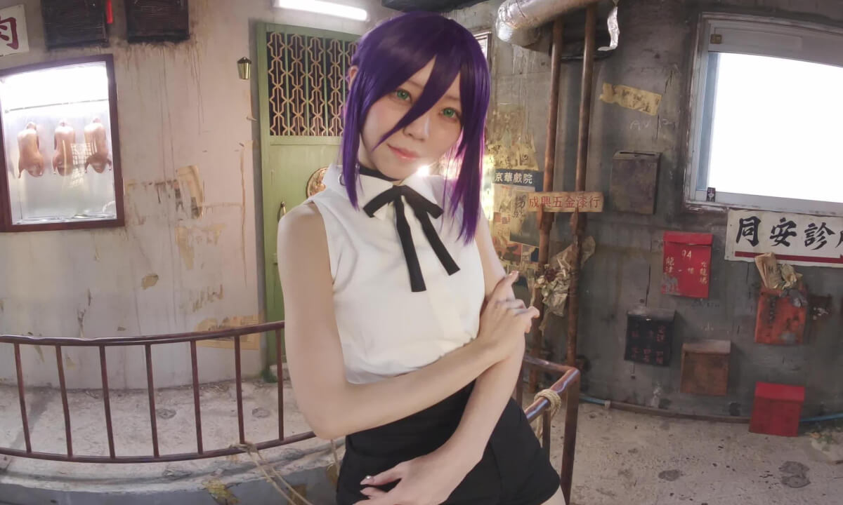 Reze  Chainsaw Man cosplay part1 cover